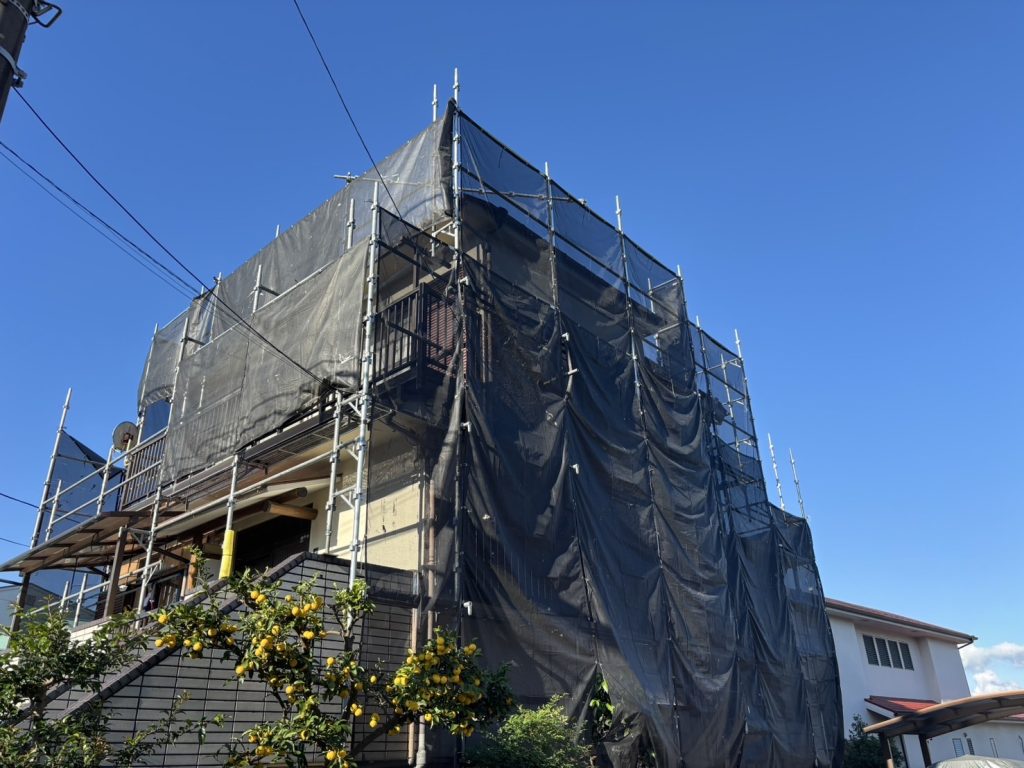 小田原市H様邸
外壁塗装ご依頼頂きました！
ありがとうございます！
お客様に満足頂ける仕上がりに努めます！！